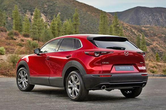 Mazda анонсировала начало российских продаж кроссовера CX-30