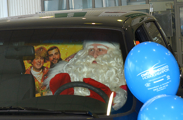 Главный Дед Мороз России дарил подарки в «Сибтрансавто-Новосибирск»