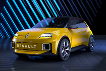 Renault приступил к «Ренолюции»