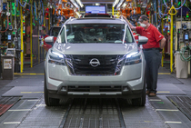 Новый Nissan Pathfinder для России встал на конвейер