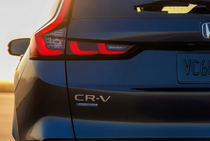 Honda анонсирует дебют нового CR-V 2023 модельного года