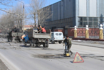 Текущий ремонт новосибирских дорог выполнен наполовину