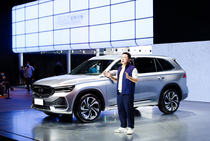 Geely представила новый флагманский внедорожник на автосалоне в Шанхае