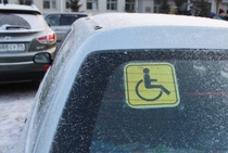 4,5 тысячи здоровых водителей оштрафовали в Новосибирске за ущемление прав инвалидов