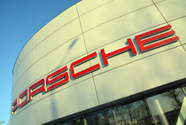 «ПРЕМИУМ ПАРК» — новый дилер Porsche в Новосибирске