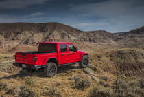 Новая модель 2020 года  Jeep® Gladiator