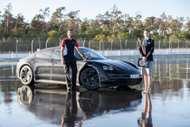 Porsche Taycan установил новый рекорд Гиннесса